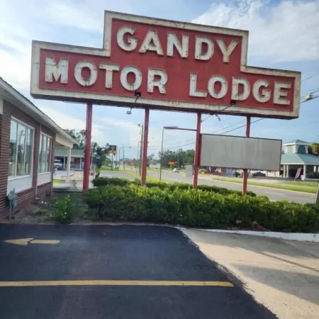 Gandy Motor Lodge