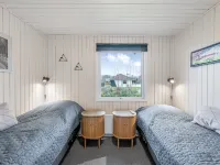 "Fritzie" - 600m to the Fjord