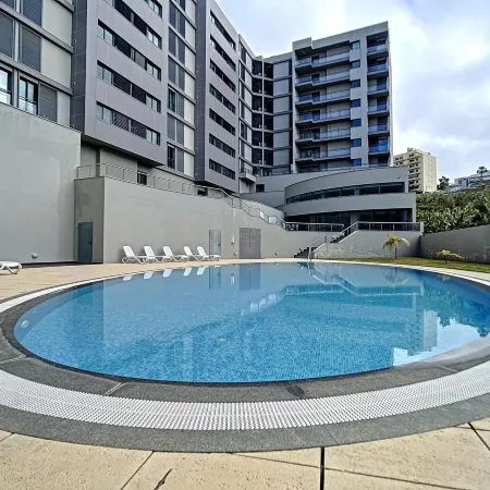Terrace Apartment by Atlantic Holiday