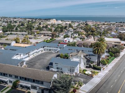 Stargazer Inn and Suites