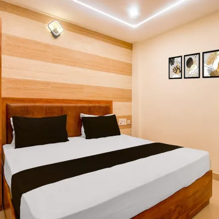 Super Deluxe Room Hotel Budget In