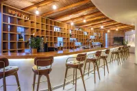 Malia Bay Beach Hotel & Bungalows - bar