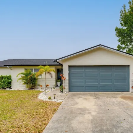 Near Indian Rocks Beach! Home w/ Backyard Oasis