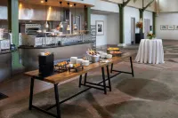 Sheraton Grand Sacramento Hotel - servizio colazione