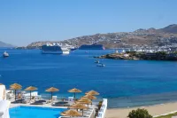 Grand Beach Hotel - Private Pools