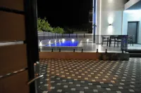Grand Avelor Hotel - Rooftop Pools