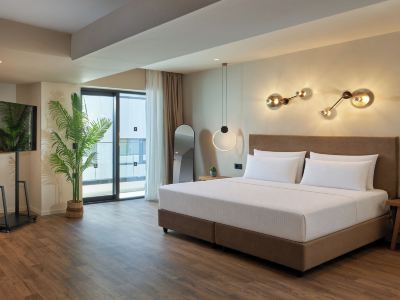 Enorme Epavli Urban Living