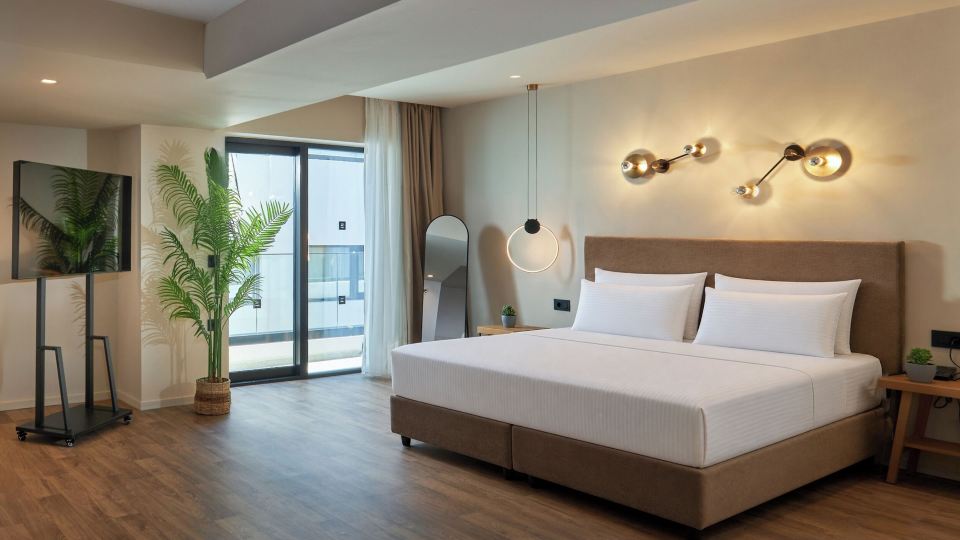 Enorme Epavli Urban Living