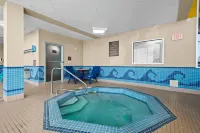 Comfort Inn & Suites Airport South - Bathtub