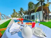 Sea Side Resort - مسبح غير متناهي