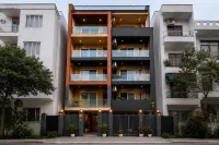 Lime Tree 2 BHK Serviced Apartment Golf Course - Pensions