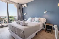 Hotel Boutique la Brisa - Airport Shuttle