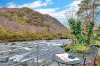 Beddgelert Cottage Escape - 4-Star