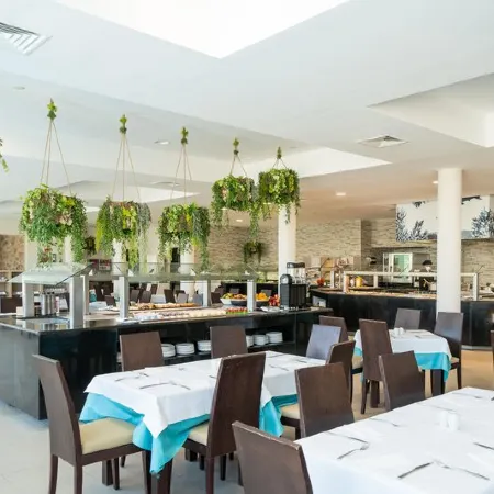 MarSenses Ferrera Blanca Hotel Family