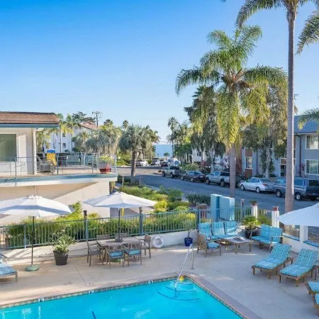 Pacific Crest Hotel