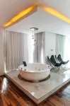 Be Playa Hotel Boutique & Rooftop Bar - Bathtub