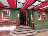 Hostal Piscis - Auberges de jeunesse
