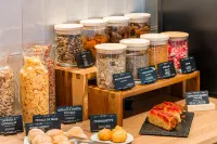 Kyriad Lyon Est - Stadium - Eurexpo - petit déjeuner