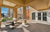 Extended Stay America Suites - Chicago - O'Hare - Allstate Arena - 2-Star
