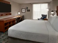 Four Points by Sheraton Hotel & Conference Centre Gatineau-Ottawa Hotels near Hull Marina