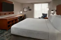 Four Points by Sheraton Hotel & Conference Centre Gatineau-Ottawa - Bãi đậu xe