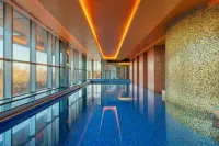 Four Points by Sheraton Kecskemet Hotel & Conference Center - piscina
