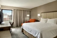 希爾頓歡朋酒店-費城芒特勞雷爾 - 健身室/gym room