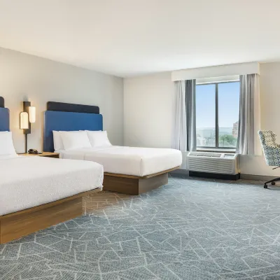 Hampton Inn & Suites Cincinnati/Uptown-University Area Hotels near Cincinnati Museum Center