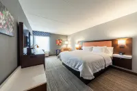 Hampton Inn Winchester N/Conference Center - Parking