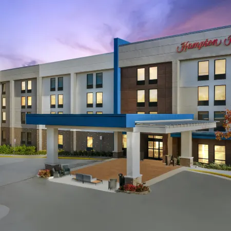 Hampton Inn Winchester N/Conference Center