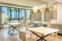 SpringHill Suites San Diego Carlsbad - parking