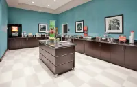 Hampton Inn Kearney - Frühstück
