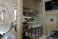 Hampton by Hilton Olsztyn - bar