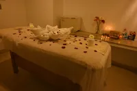 Mosaic Original, Mussoorie - Spa