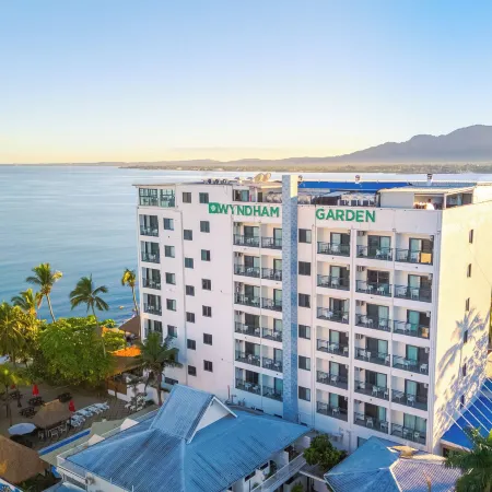 Wyndham Garden Wailoaloa Beach Fiji