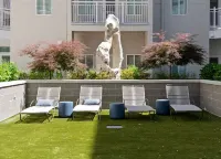 Landing Stunning Studio, Courtyard, Gym - 4-Star