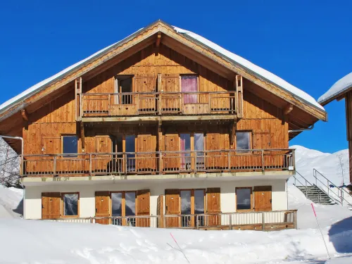 Chalets des Cimes Hotels in Saint-Sorlin-d'Arves