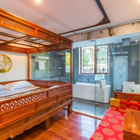Qinfu Hotel(Beijing Nanluoguxiang Houhai)