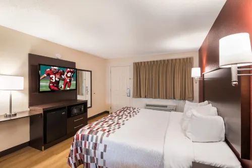 Red Roof Inn Temple