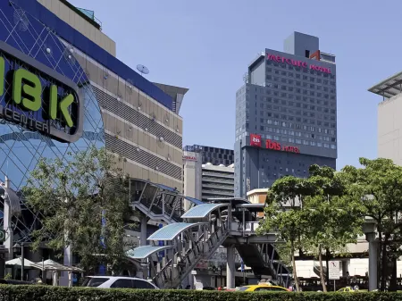 Ibis Bangkok Siam