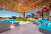 Ocean's Edge Hotel, Port Aransas,TX Hotels in Port Aransas