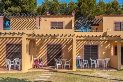 Apartamentos Ses Anneres Các khách sạn ở Cala en Forcat