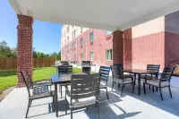Candlewood Suites Cut Off - Galliano