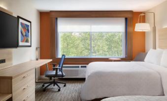 Holiday Inn Express & Suites Calgary Airport Trail NE
