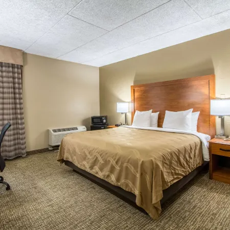 OYO GreenRidge Hotel