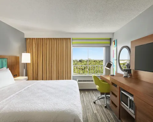 Hampton Inn & Suites Ft. Lauderdale Airport/South Cruise Port Hotels in Hollywood