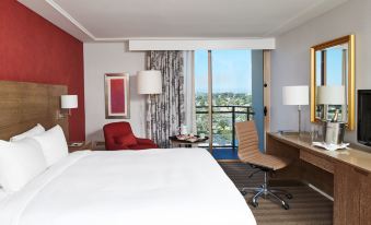 DoubleTree by Hilton Torrance - South Bay