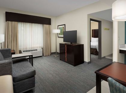 Hampton Inn & Suites Alpharetta