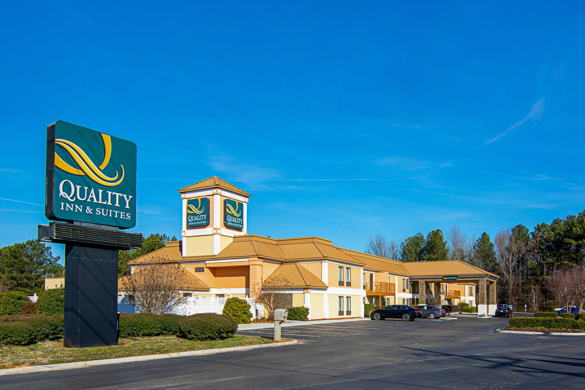 Quality Inn & Suites