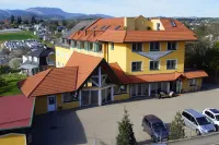 Der Marienhof Hotel Garni Hoteles en Gemeinde Sankt Ruprecht an der Raab